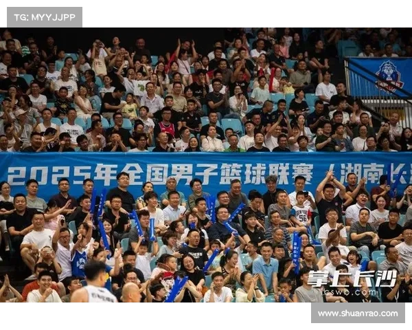石家庄翔蓝三连胜遭长沙终结 沃伦阿诺斯克空砍25分难挽败局 石家庄翔蓝三连胜遭长沙终结 沃伦阿诺斯克空砍25分难挽败局