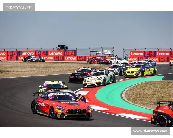 《F1 2025销量创纪录引爆全球 VR模式震撼上线掀起赛车游戏新潮流》 《F1 2025销量创纪录引爆全球 VR模式震撼上线掀起赛车游戏新潮流》